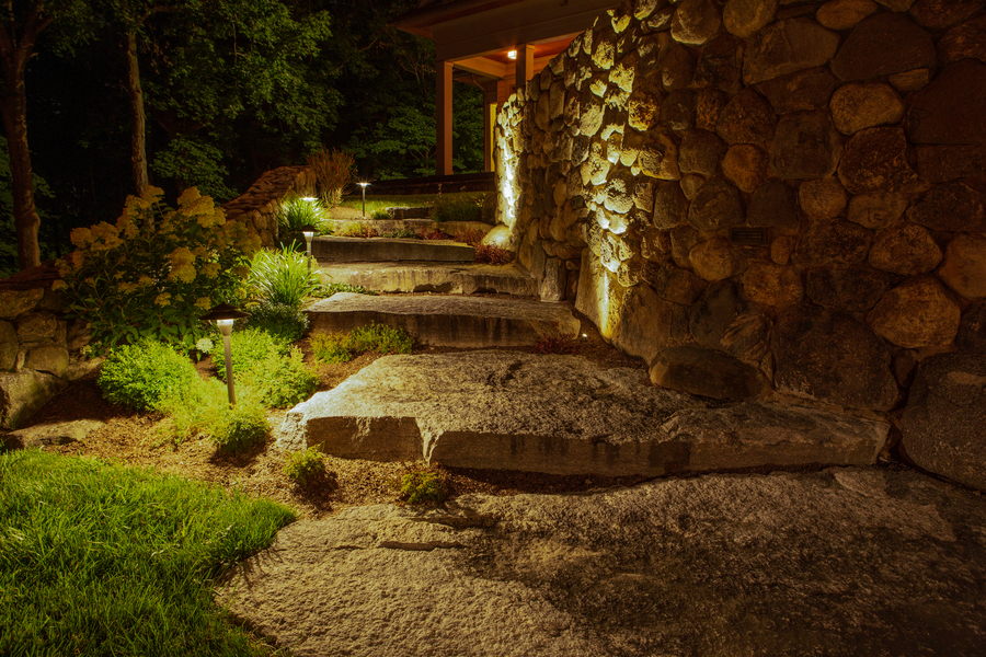 The Benefits of a Professional Landscape Lighting Installation