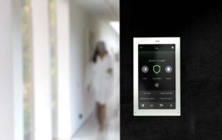 Savant Entry Service